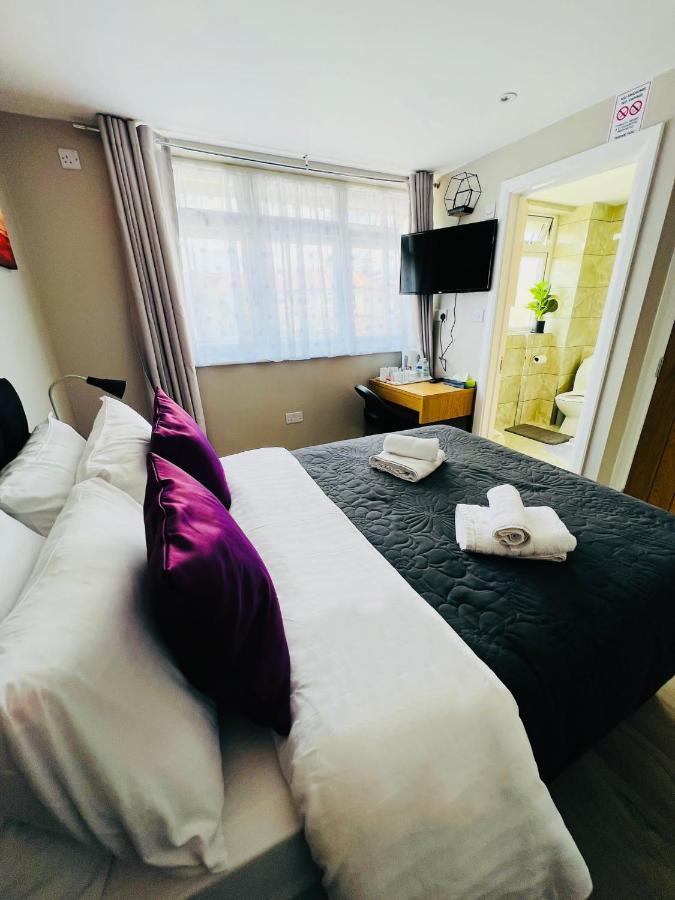 Indigo Suites Енфілд Екстер'єр фото