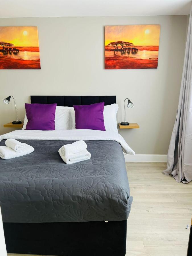 Indigo Suites Енфілд Екстер'єр фото