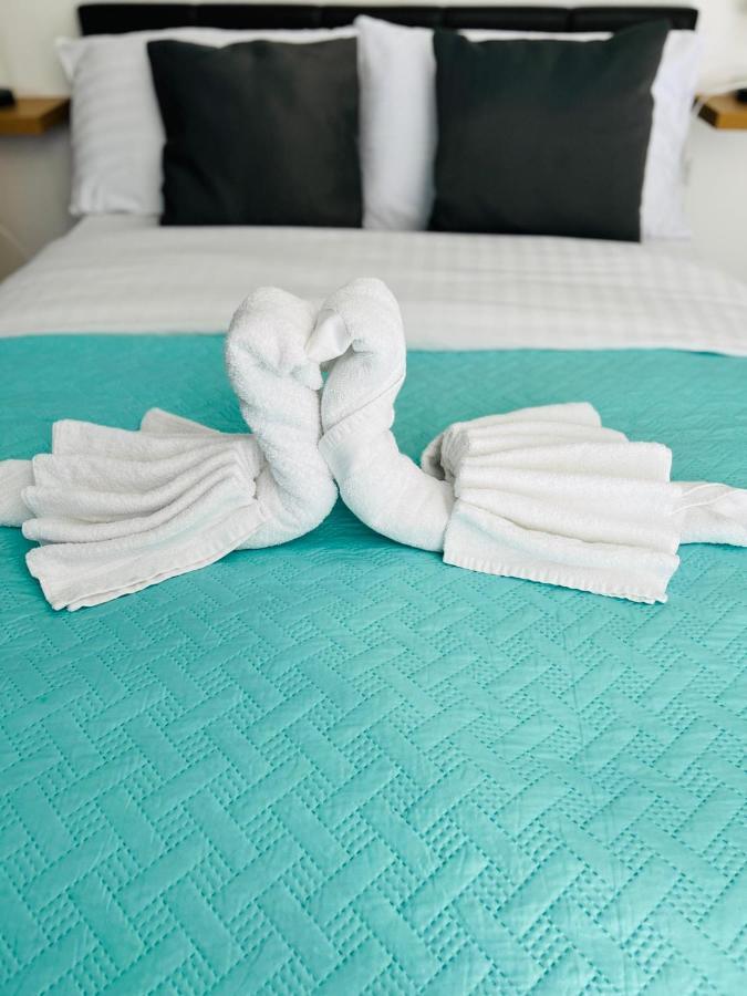 Indigo Suites Енфілд Екстер'єр фото